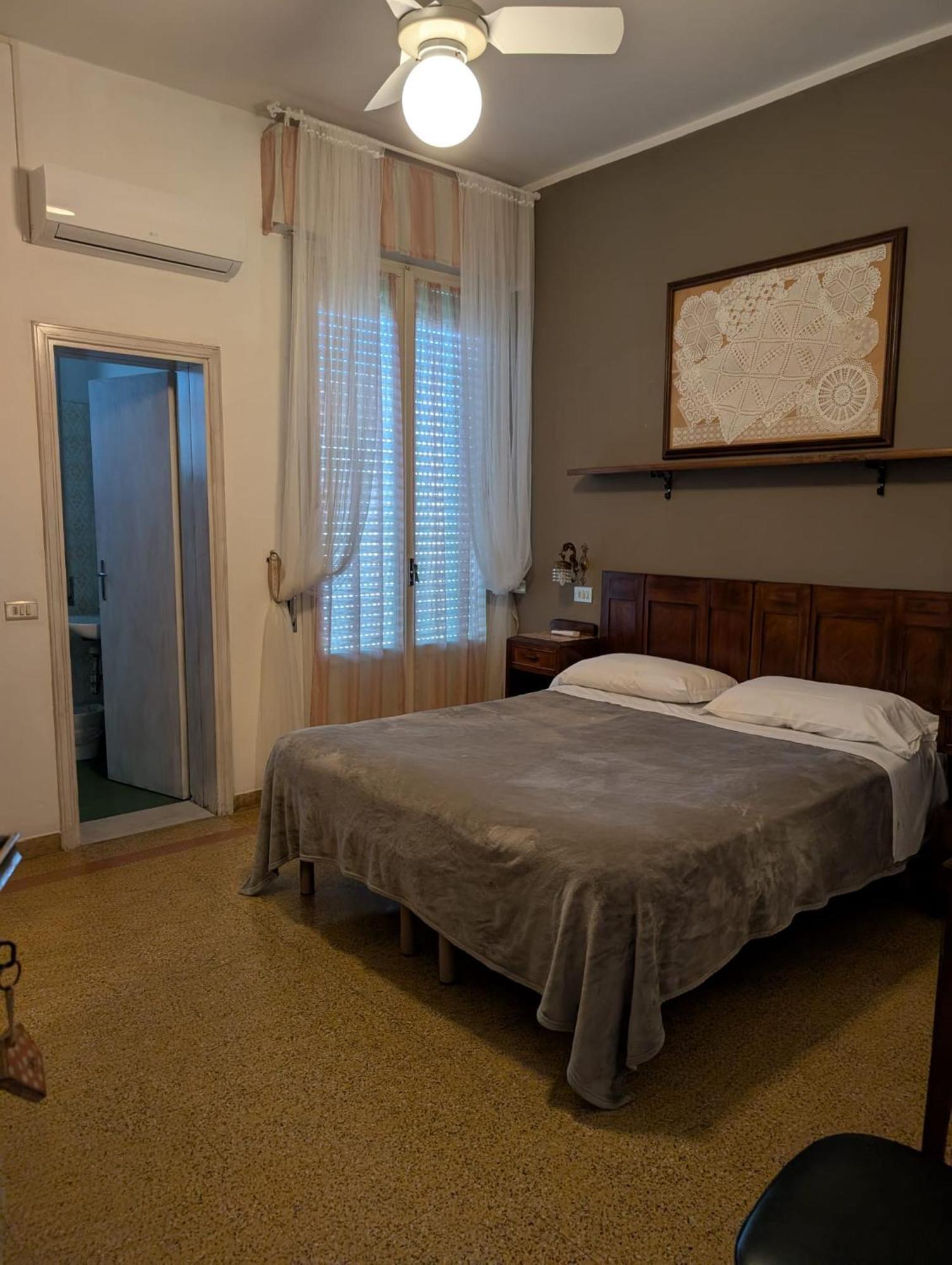 Villa Antonietta Rooms & Coffee Cesenatico Habitación foto